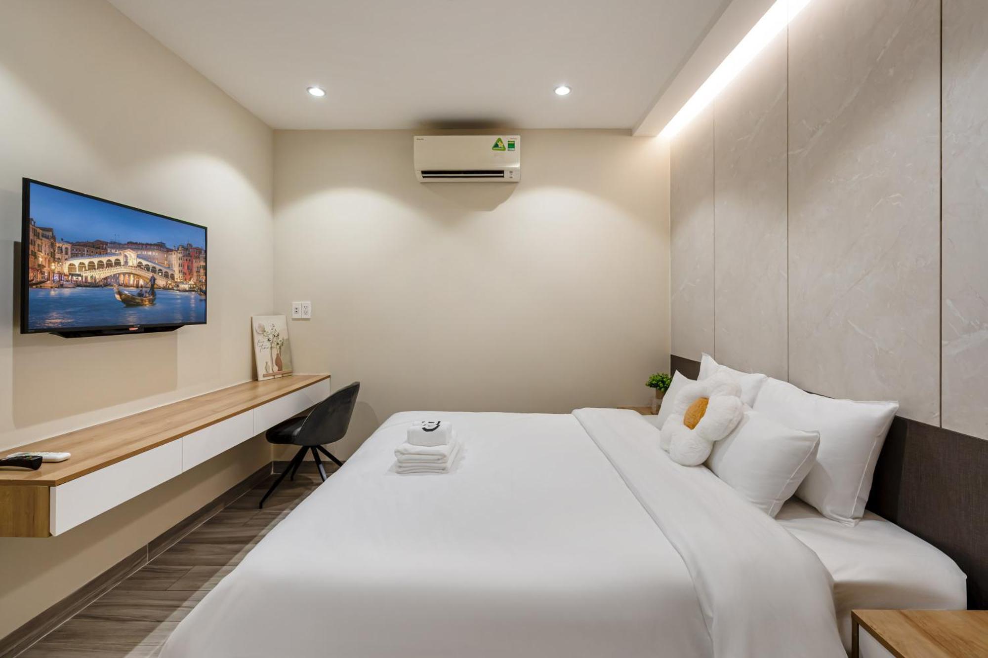 The Royal Healing - Phu My Hung Ho Chi Minh City